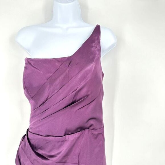 NWT Women's One Shoulder Tie Back Ruched Side Cocktail Maxi Dress Plum Size 14 - Picture 2 of 8